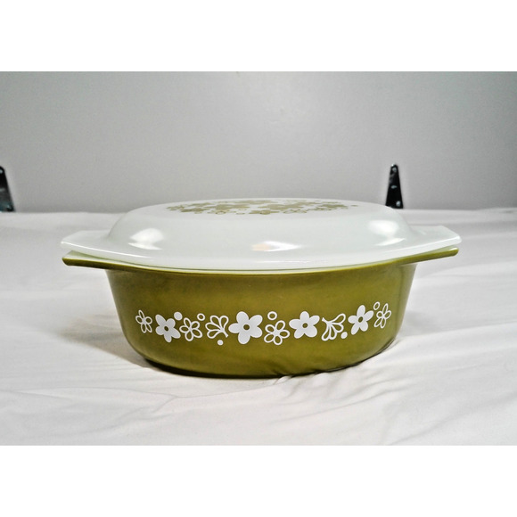 Pyrex Other - Vtg Olive Green Spring Blossom Pyrex Casserole Dish & Lid 1.5 Qt 043 Crazy Daisy